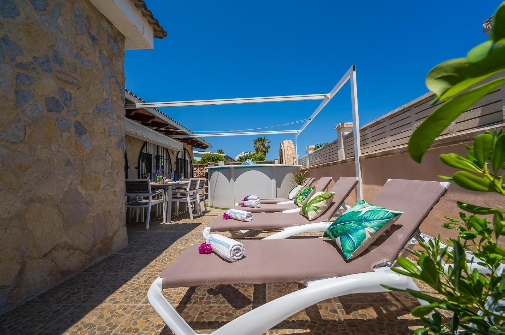 Ideal Property Mallorca - Villa Xisco Алкудия Екстериор снимка